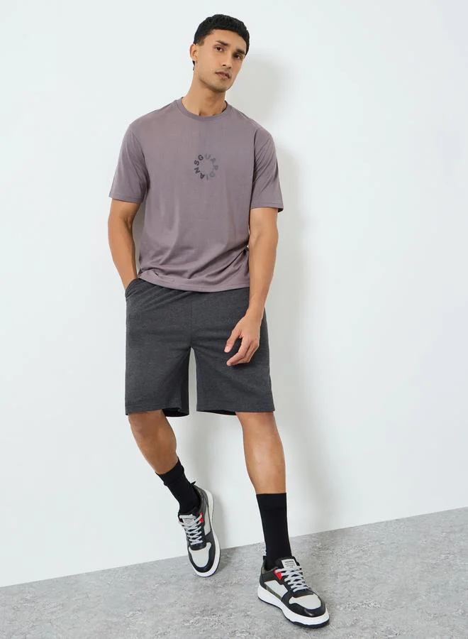 Men Solid Knee Length Shorts